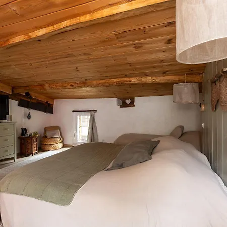 ベッド・アンド・ブレックファスト D'hotes Tilours 3*